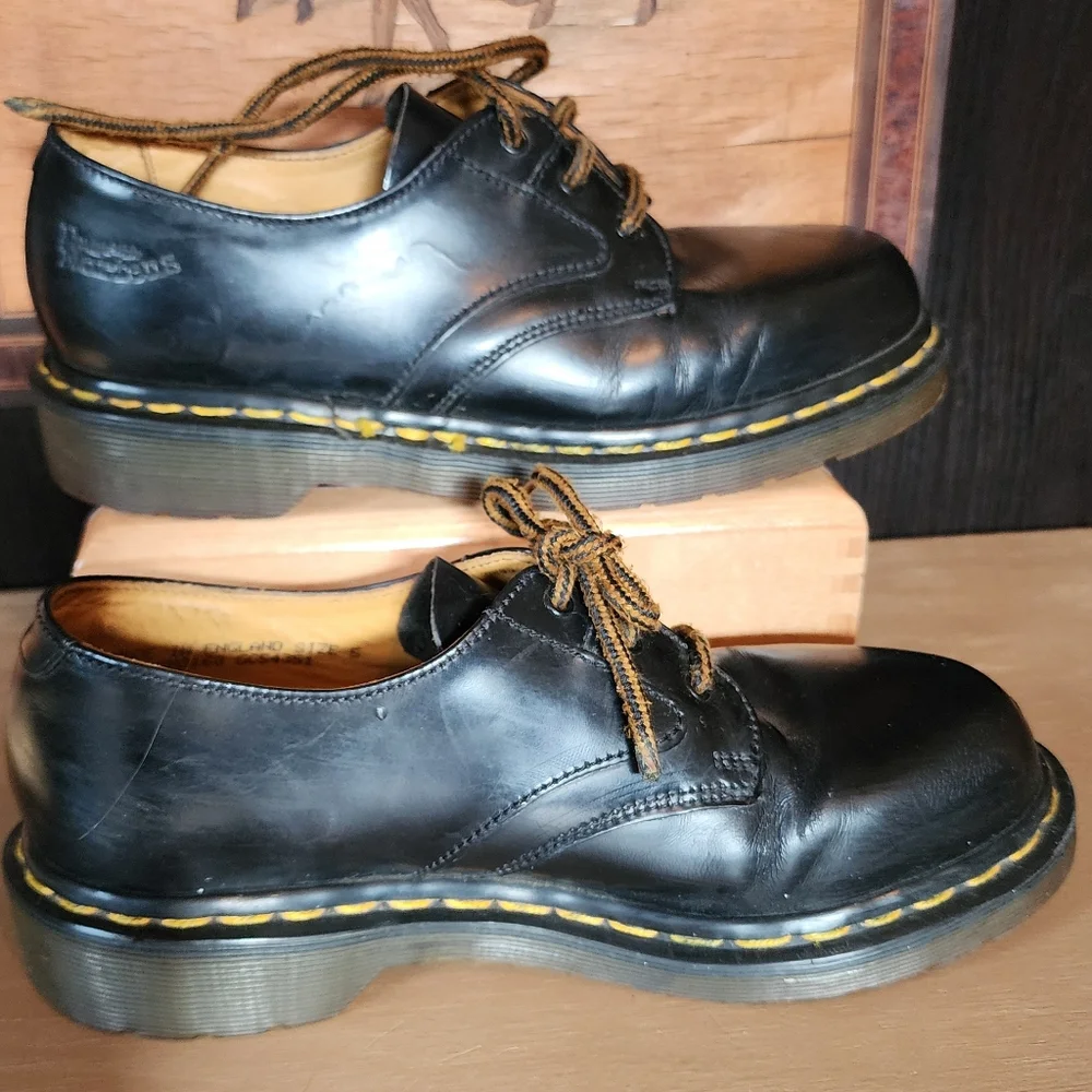 Vintage Dr Martens 8168 oxfords